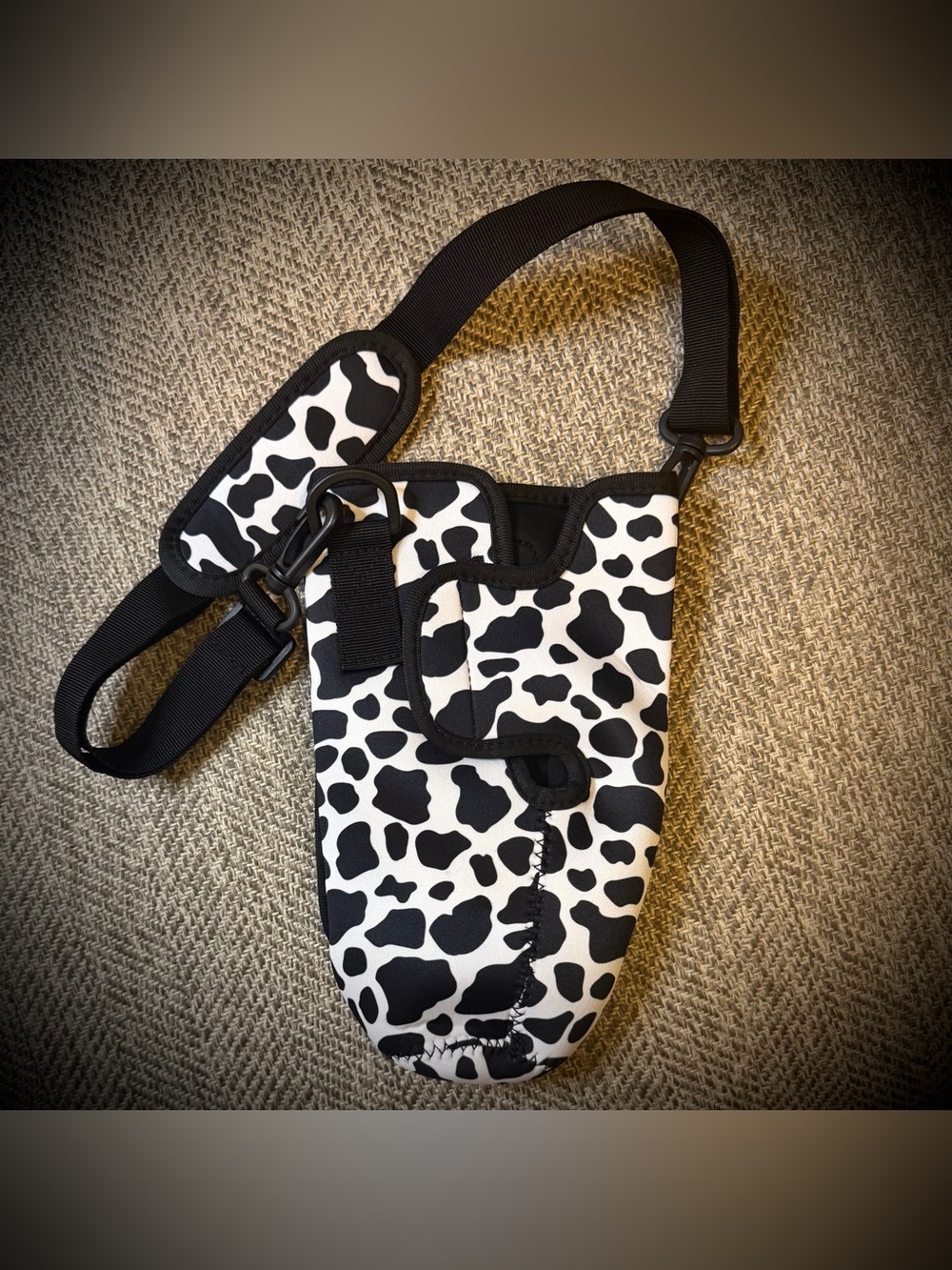 Stanley Tumbler Carrier Pouch – Fits 40oz Water Bottles (Adjustable Strap)-NEW!! - Picture 4 of 5